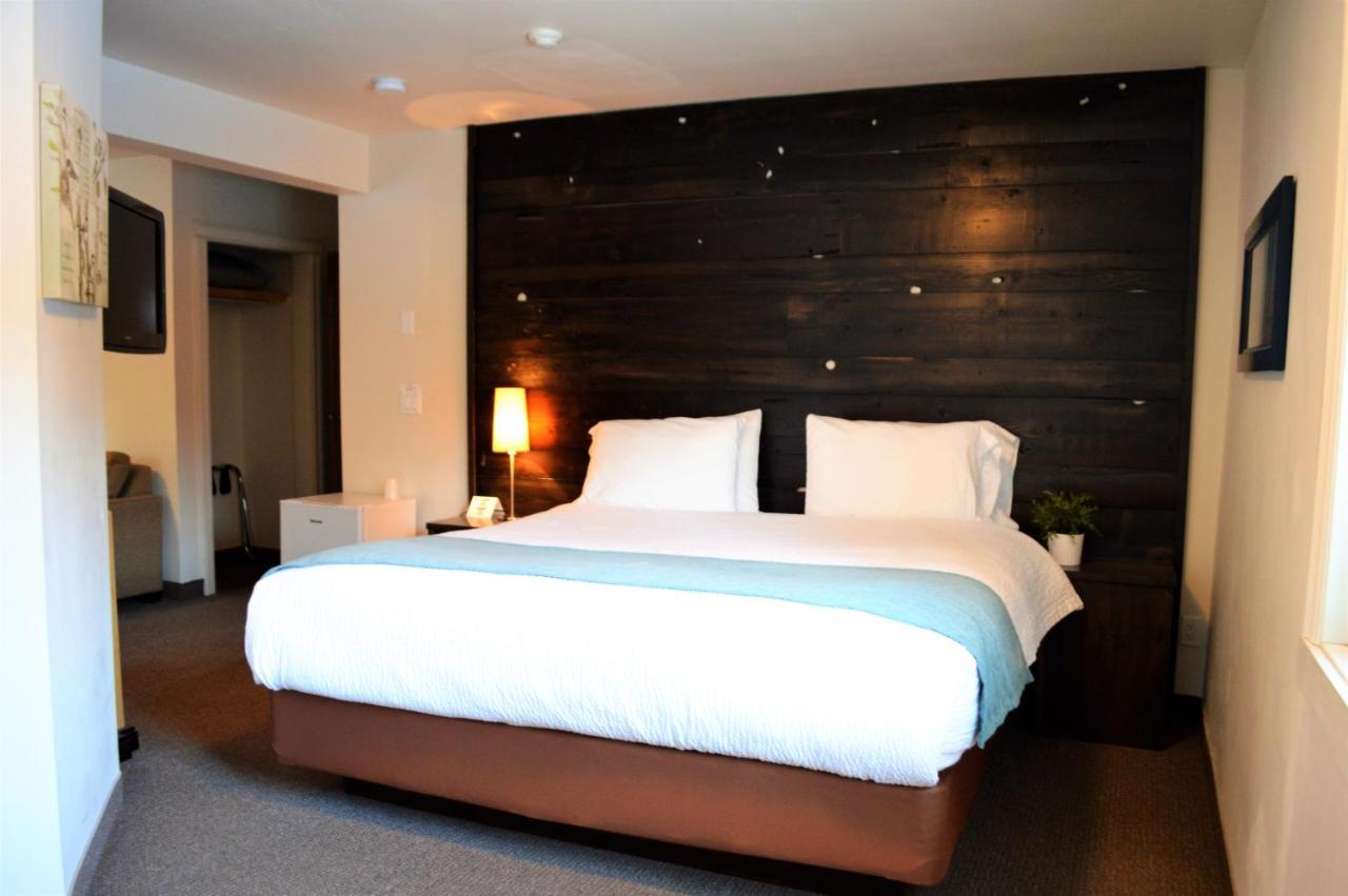 3 Pines Lodge Muskoka Huntsville Dış mekan fotoğraf